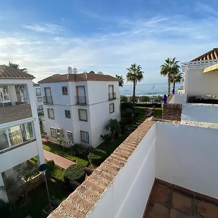 Apartment Casa Pandora Duplex Atico, Primera Linea De Playa Torrox